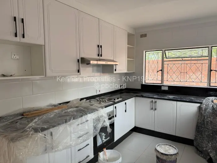 Townhouse/Cluster to Rent in Greendale, Harare