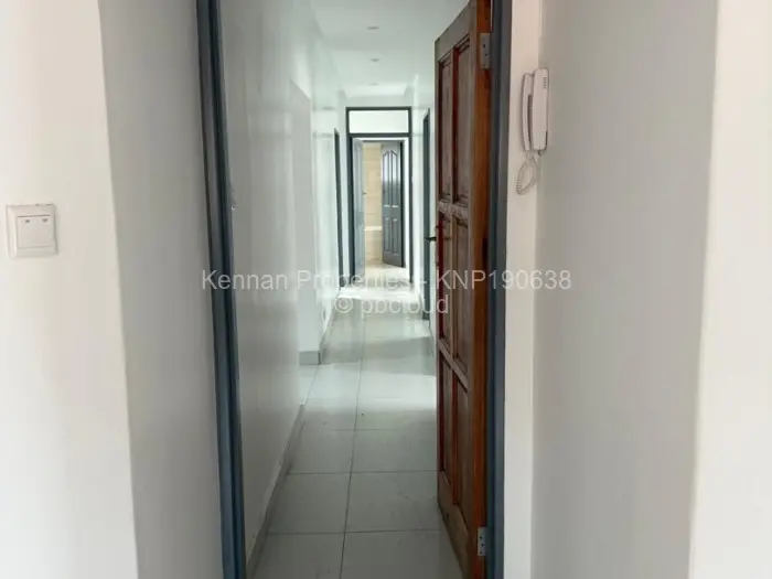 Townhouse/Cluster to Rent in Greendale, Harare