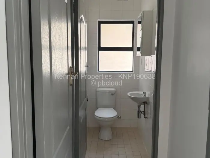 Townhouse/Cluster to Rent in Greendale