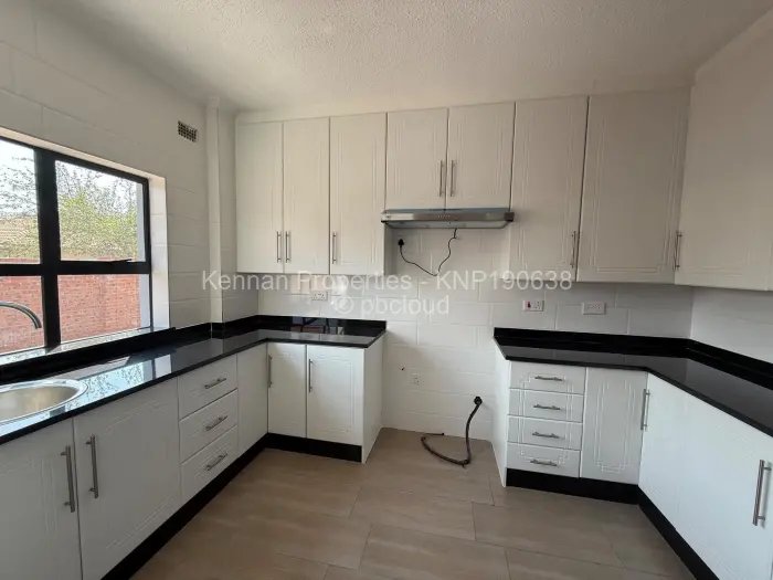 Townhouse/Cluster to Rent in Greendale