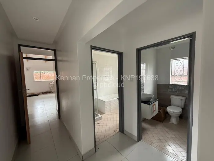 Townhouse/Cluster to Rent in Greendale, Harare