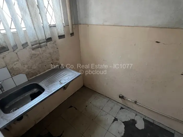 Warehouse/Industrial to Rent in Belmont, Bulawayo