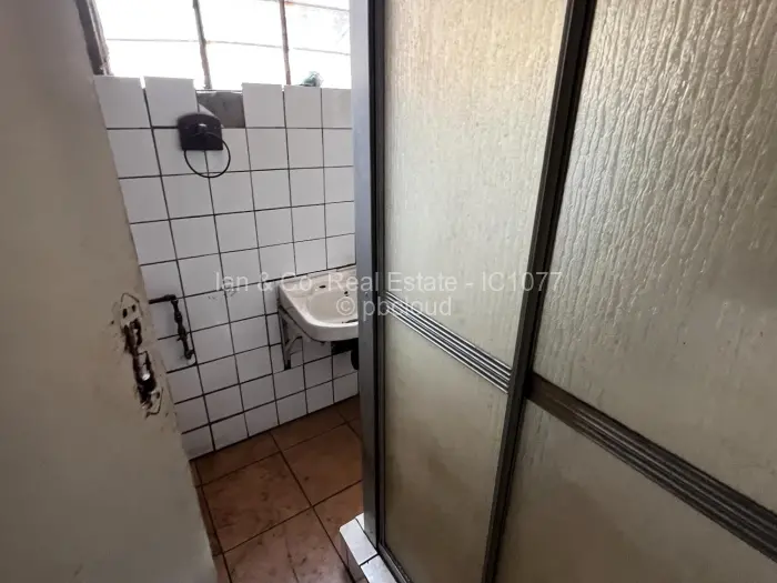 Warehouse/Industrial to Rent in Belmont, Bulawayo