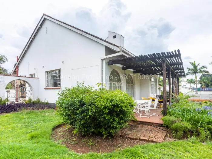 3 Bedroom House for Sale in Gunhill, Harare