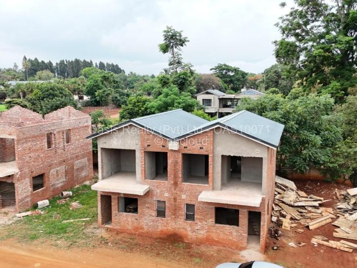 Townhouse/Cluster for Sale in Helensvale, Harare