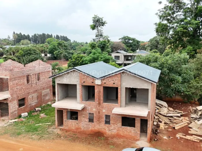 Townhouse/Cluster for Sale in Helensvale, Harare