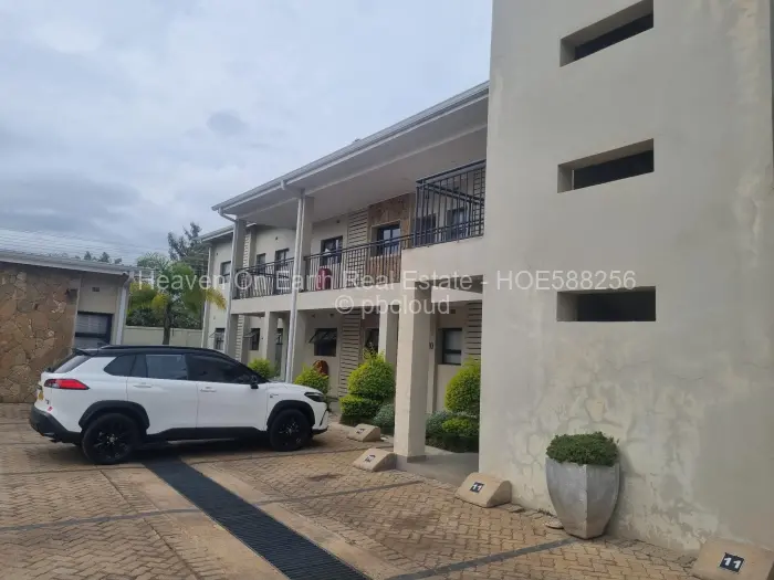 Flat/Apartment for Sale in Newlands, Harare