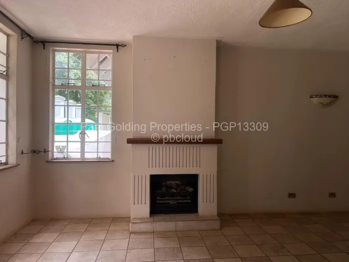 Townhouse/Cluster to Rent in Helensvale