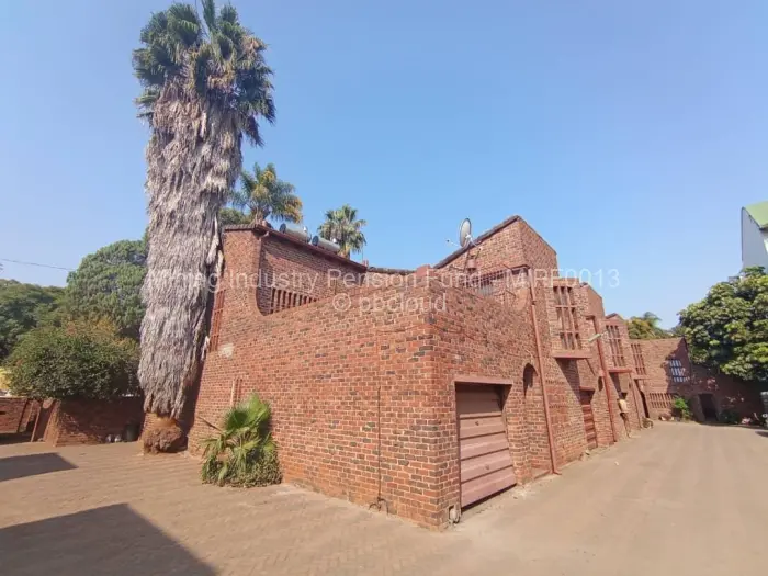 4 Bedroom Cottage/Garden Flat to Rent in Avenues