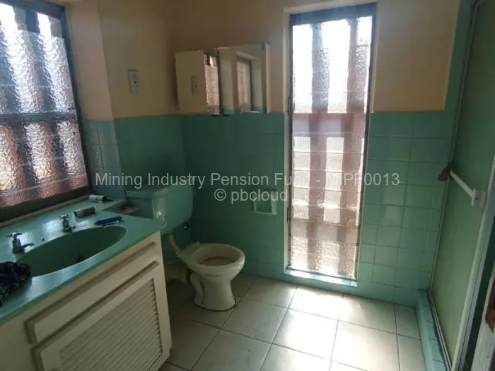 4 Bedroom Cottage/Garden Flat to Rent in Avenues