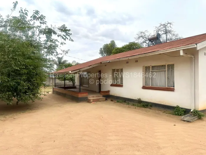 3 Bedroom House for Sale in Waterfalls, Harare