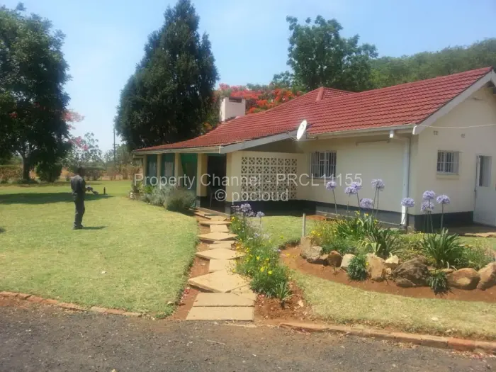 3 Bedroom House for Sale in Kadoma, Kadoma