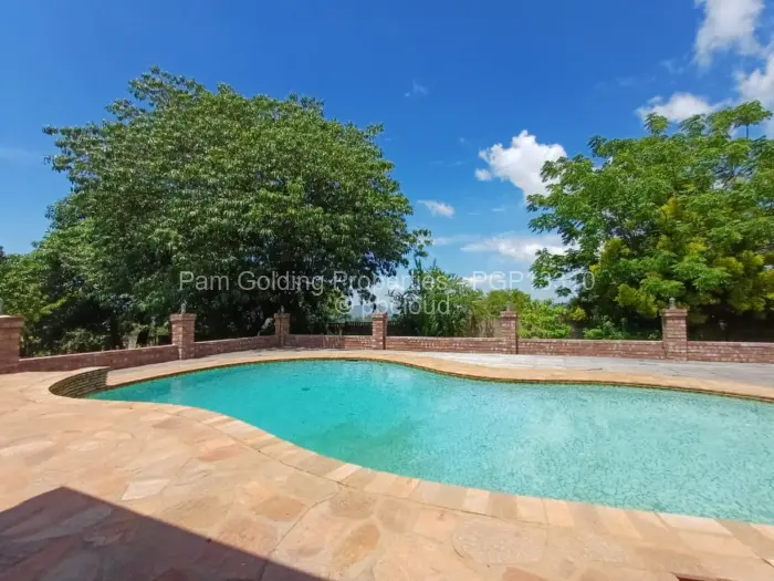 4 Bedroom House for Sale in Murambi, Mutare