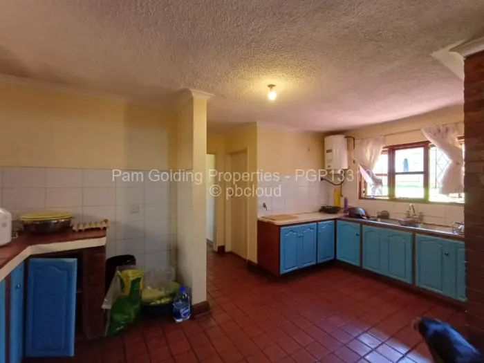 4 Bedroom House for Sale in Murambi, Mutare