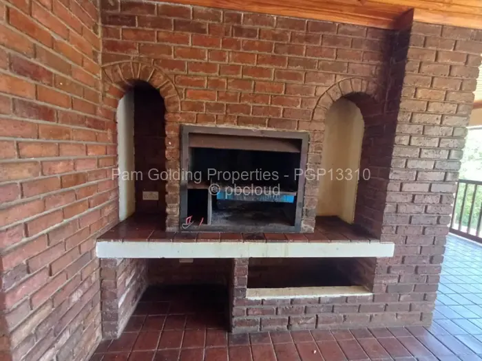 4 Bedroom House for Sale in Murambi, Mutare