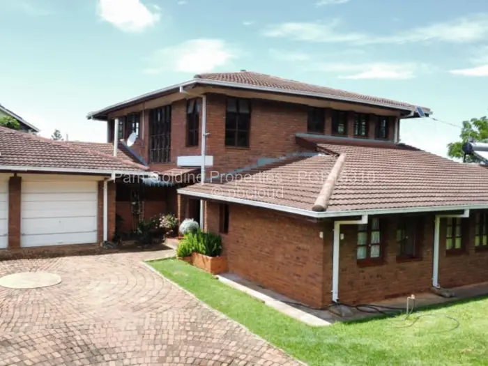 4 Bedroom House for Sale in Murambi, Mutare