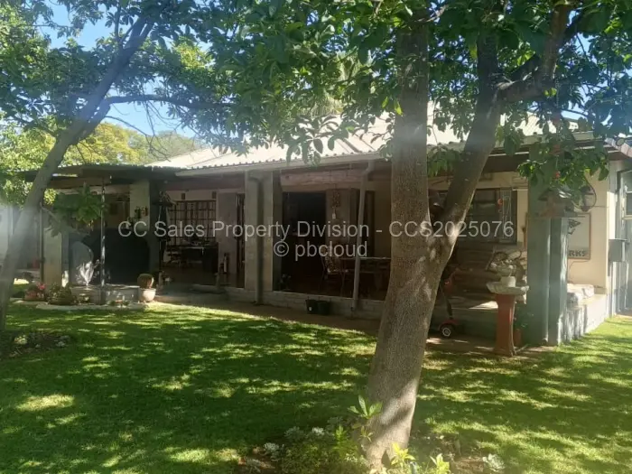 3 Bedroom House for Sale in Hillcrest, Bulawayo