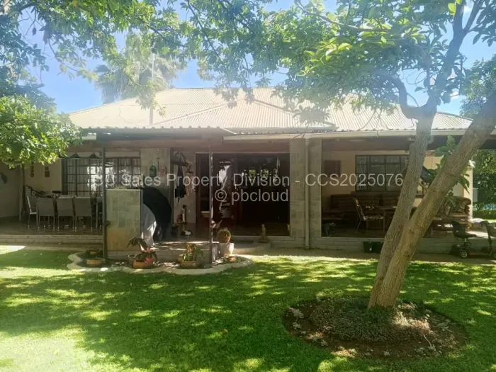 3 Bedroom House for Sale in Hillcrest, Bulawayo