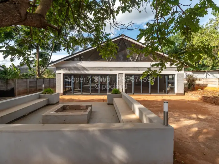6 Bedroom House for Sale in Mount Pleasant, Harare