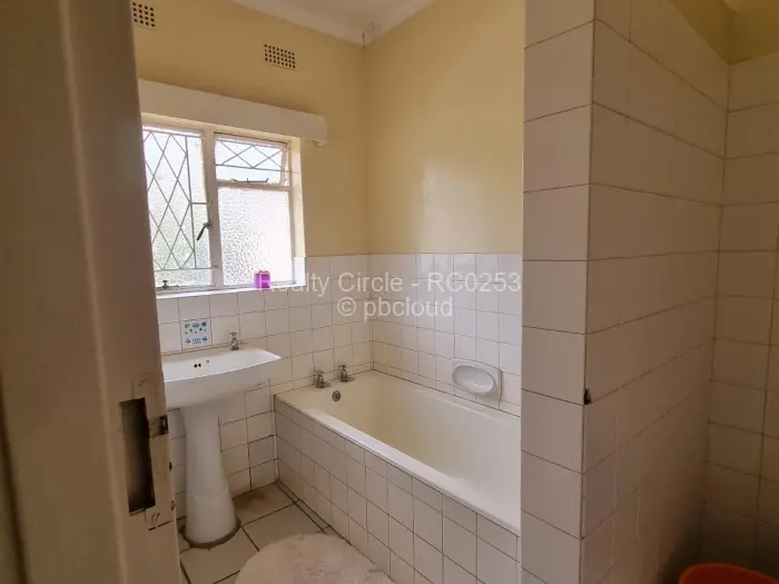 4 Bedroom House for Sale in The Grange, Harare