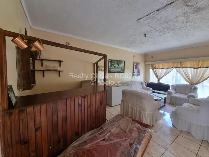 4 Bedroom House for Sale in The Grange, Harare