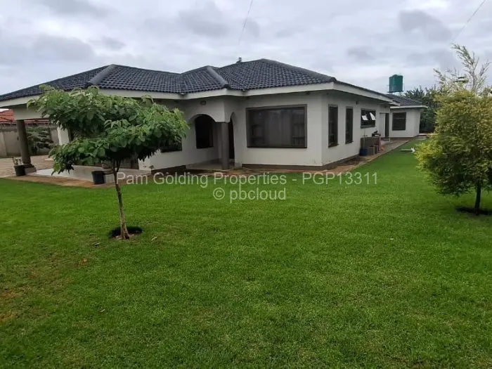 5 Bedroom House for Sale in Sandton Park, Harare
