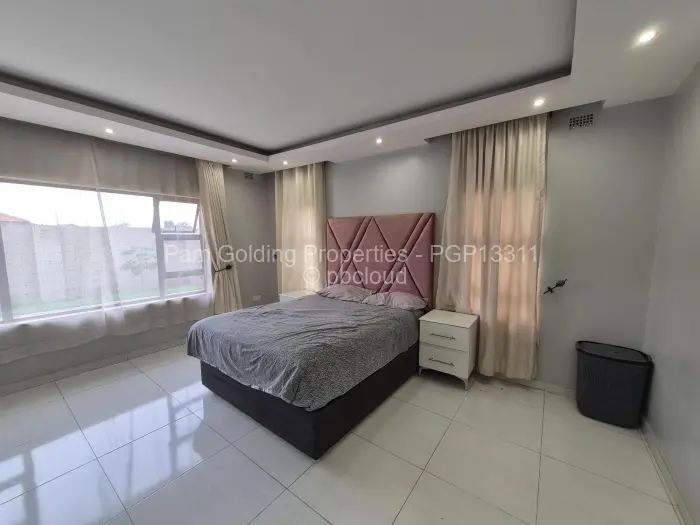 5 Bedroom House for Sale in Sandton Park, Harare