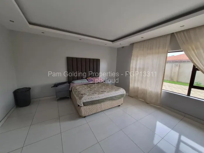 5 Bedroom House for Sale in Sandton Park, Harare