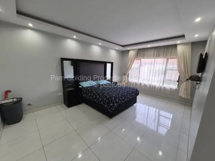 5 Bedroom House for Sale in Sandton Park, Harare