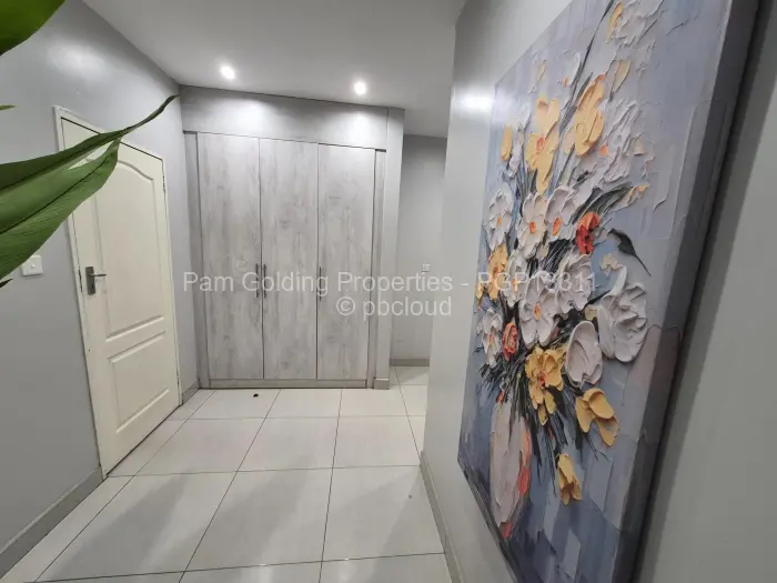 5 Bedroom House for Sale in Sandton Park, Harare