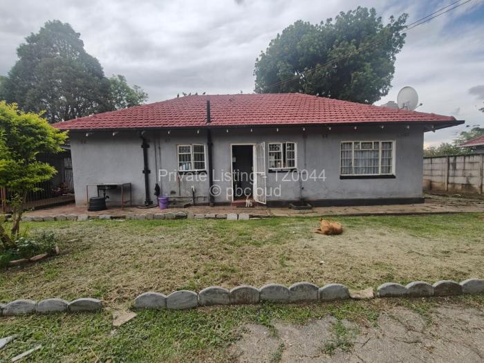 3 Bedroom House for Sale in Mabelreign, Harare