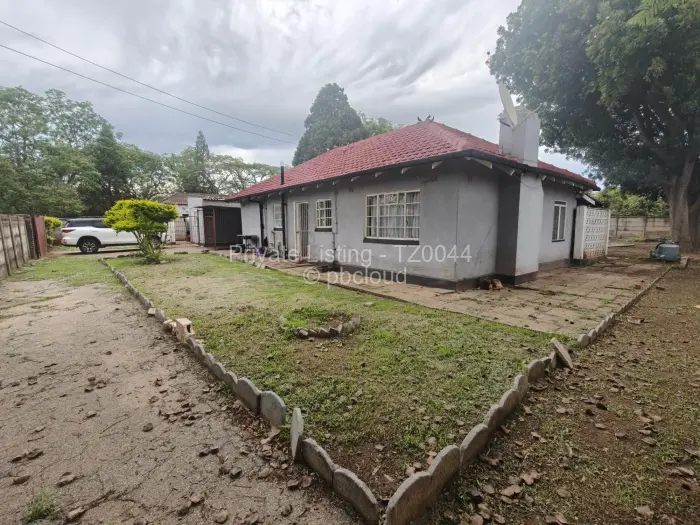 3 Bedroom House for Sale in Mabelreign, Harare