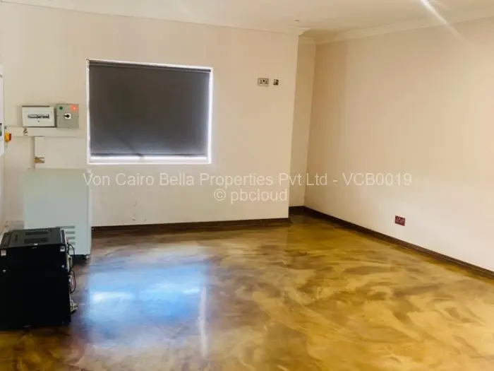 5 Bedroom House for Sale in Hogerty Hill, Harare