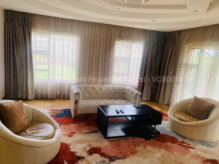 5 Bedroom House for Sale in Hogerty Hill, Harare
