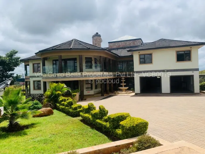 5 Bedroom House for Sale in Hogerty Hill, Harare