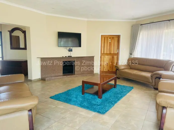 5 Bedroom House to Rent in Philadelphia, Harare