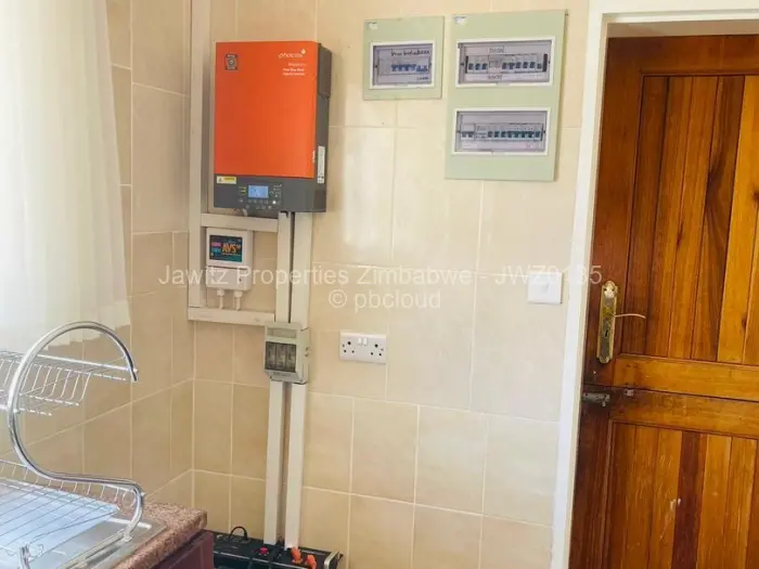 5 Bedroom House to Rent in Philadelphia, Harare