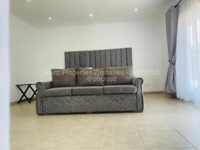 5 Bedroom House to Rent in Philadelphia, Harare