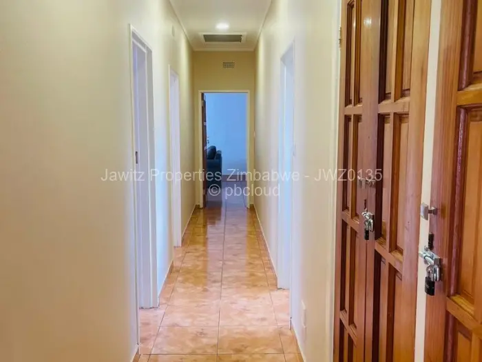 5 Bedroom House to Rent in Philadelphia, Harare