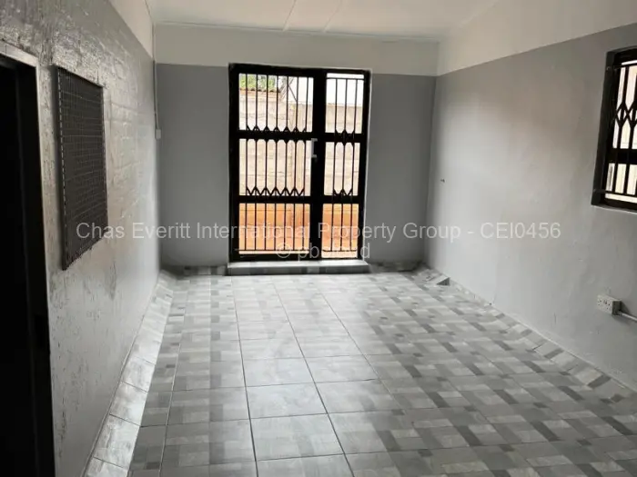 Retail/Shop to Rent in Belmont, Bulawayo