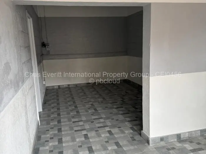 Retail/Shop to Rent in Belmont, Bulawayo