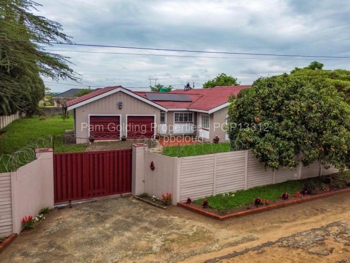 4 Bedroom House for Sale in Ruwa, Ruwa