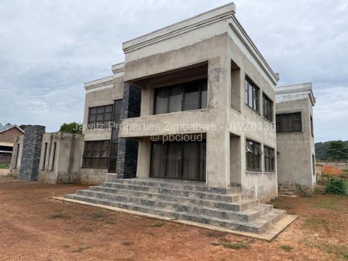 Townhouse/Cluster for Sale in Quinnington, Harare