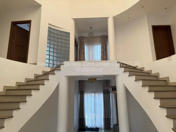 Townhouse/Cluster for Sale in Quinnington, Harare