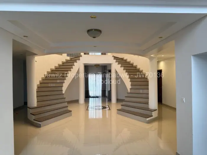 Townhouse/Cluster for Sale in Quinnington, Harare