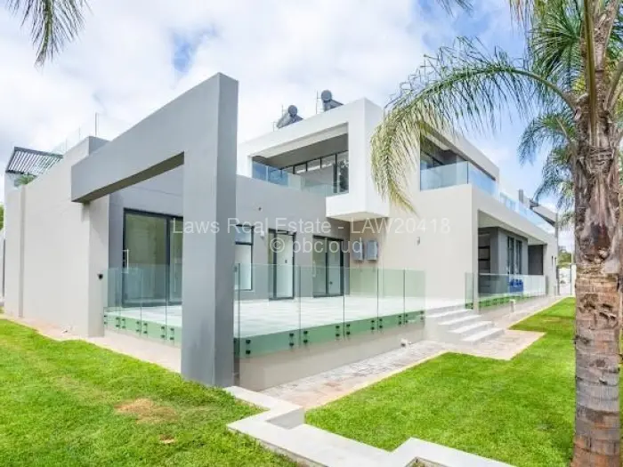 7 Bedroom House for Sale in Borrowdale, Harare