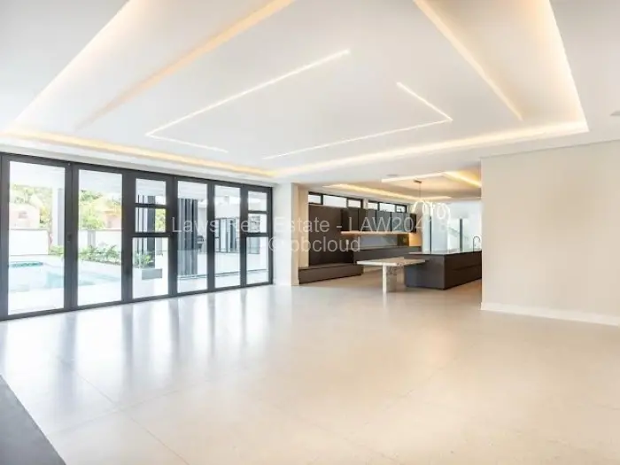 7 Bedroom House for Sale in Borrowdale, Harare