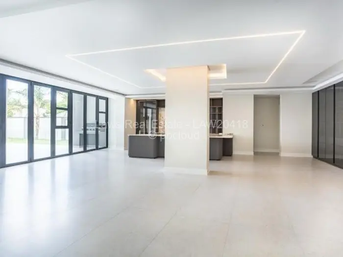 7 Bedroom House for Sale in Borrowdale, Harare