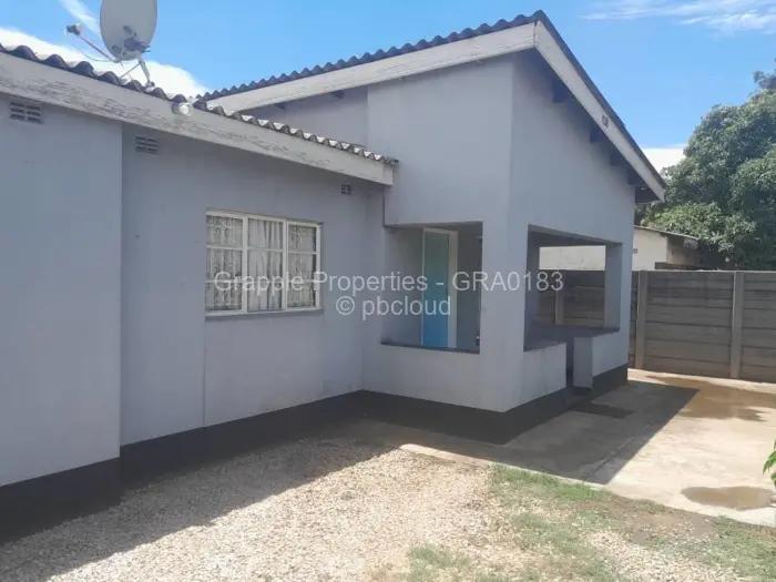 4 Bedroom House for Sale in Highfield, Harare