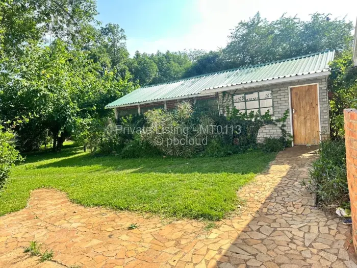 3 Bedroom House to Rent in Mount Pleasant